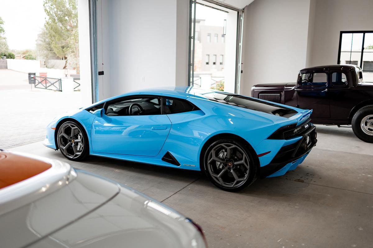 Collector garage, built by Bel Aire
